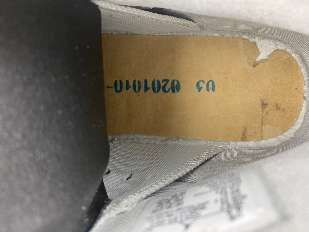 Air Jordan 6 Retro PSG Paris Saint-Germain Silver IQ5135-001