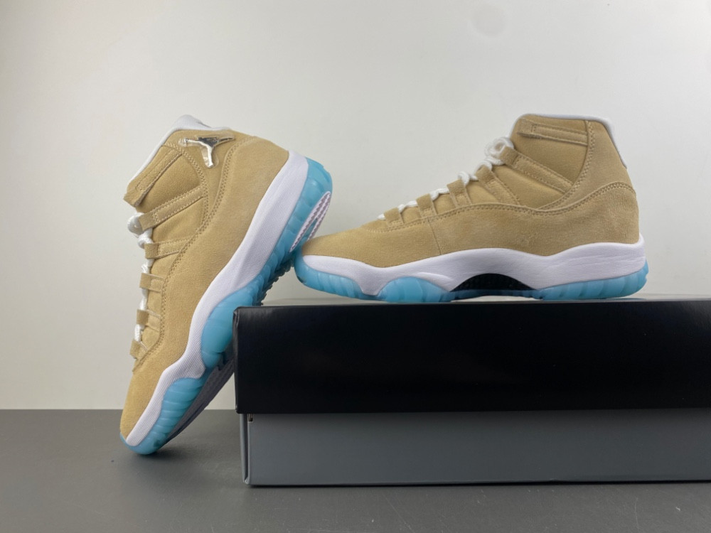 Air Jordan 11 Retro H-Town IO8960 707