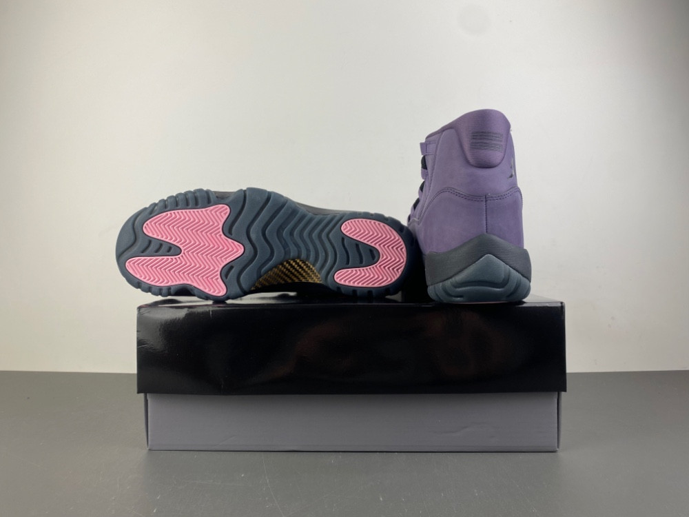 Air Jordan 11 Retro Mojave IO8961-553