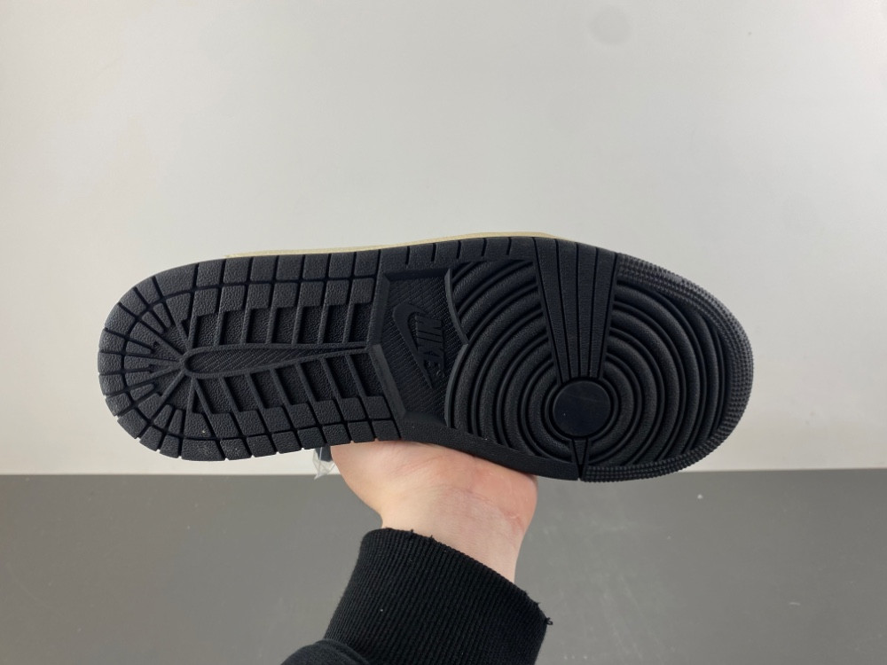 Travis Scott x Jordan Air Jordan 1 5.0 Low "Medium Olive"XZ6868 001