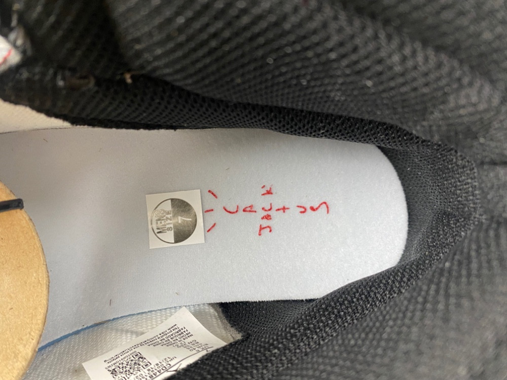 Air Jordan 1 Retro High Travis Scott CD4487-001