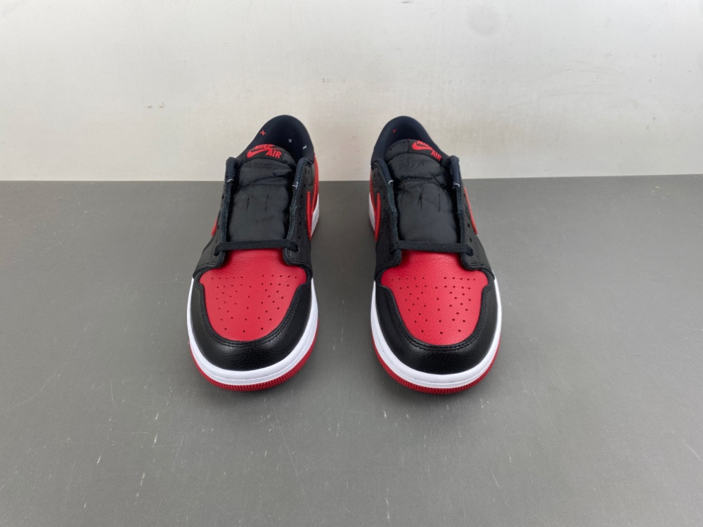 Air Jordan 1 Retro Low OG Banned IW6276-001