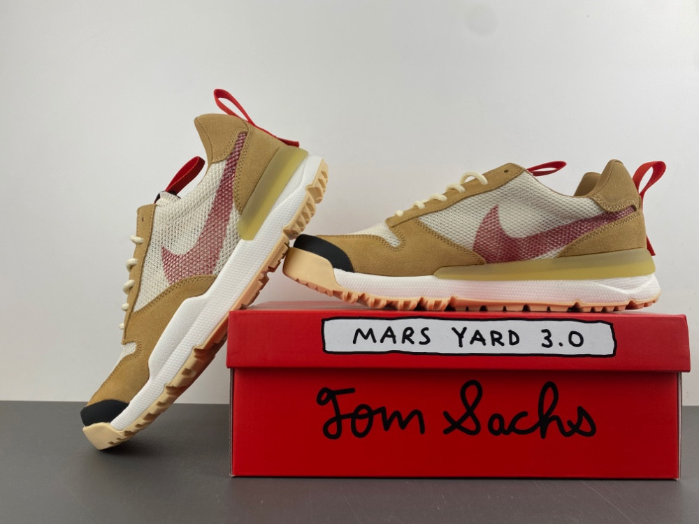nike craft mars yard shoe 3.0 T0m sachs space camp if2885-100