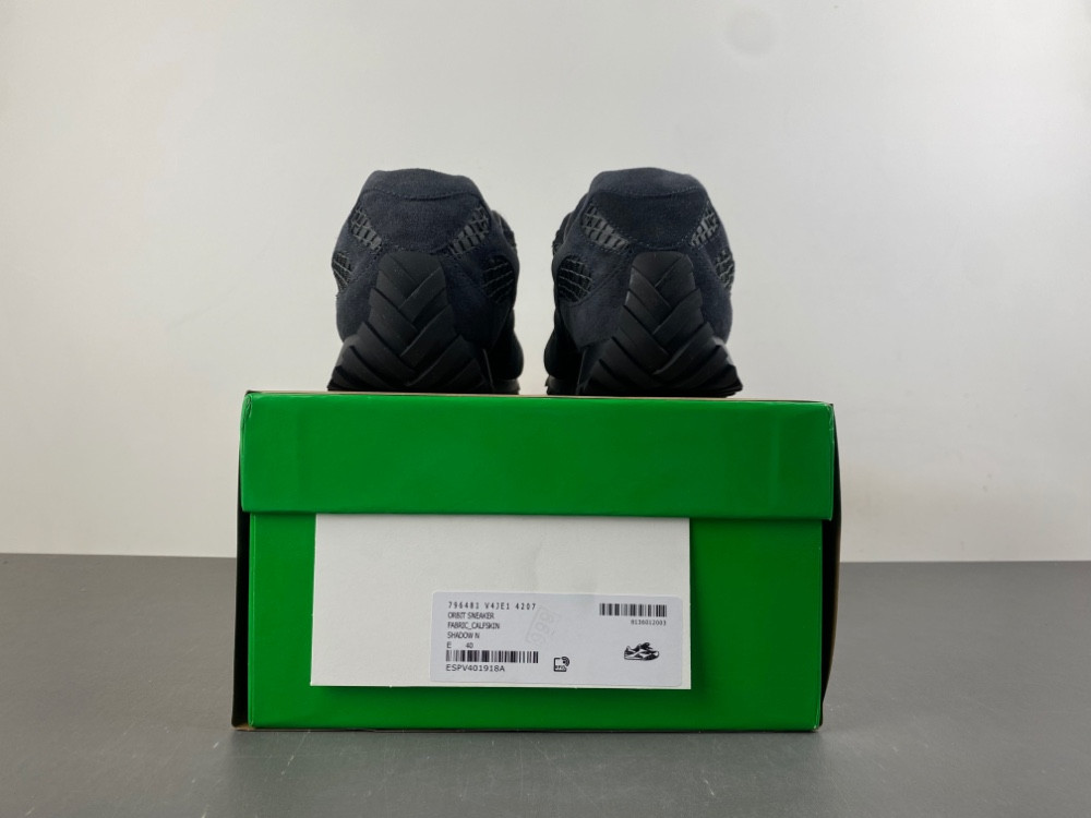 BV Sneaker BLACK GREY