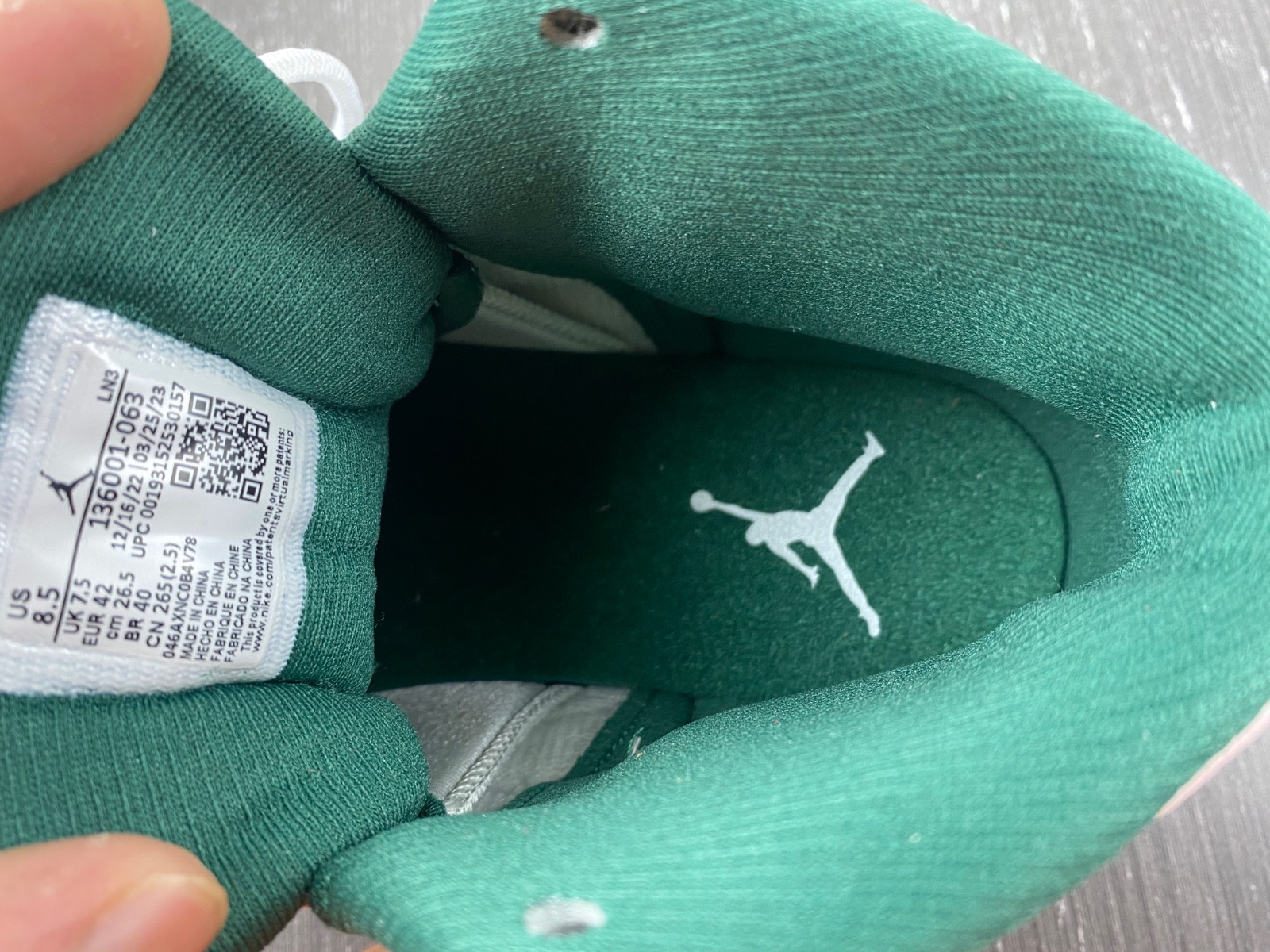 Air Jordan12 RAY PE 136001-063