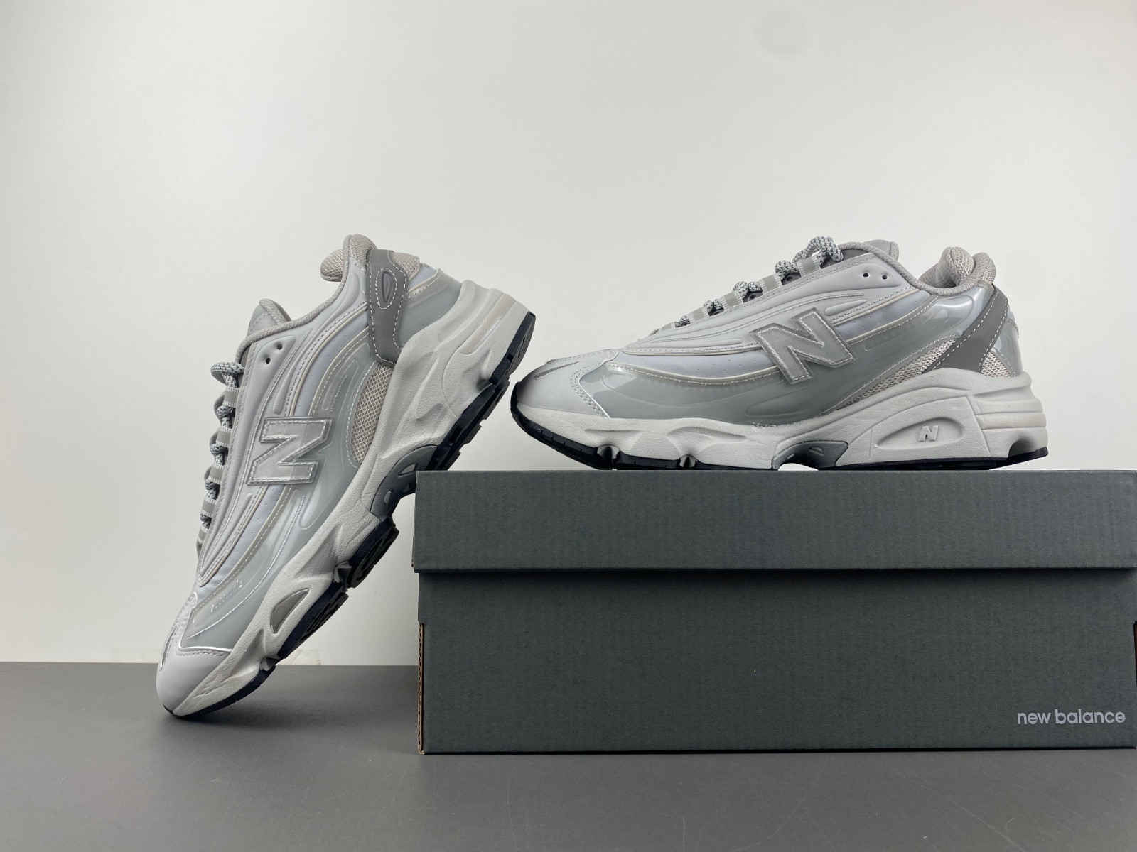 new Ba1an*e 1000 aime leon dore grey men