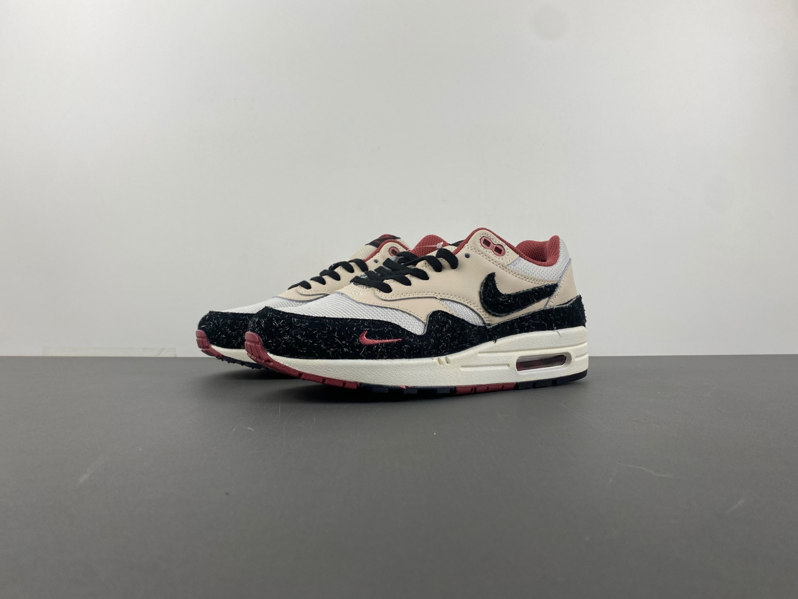 Nike Air Max 1 Keep Rippin Stop Slippin 2.0 Men''s FD5743-200