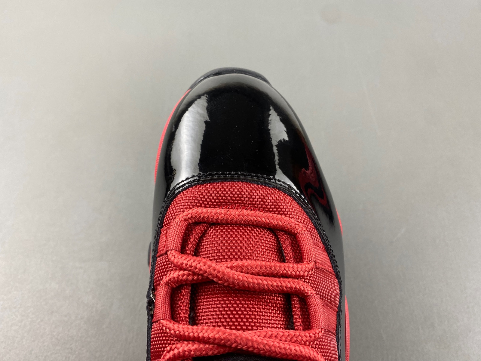 Air Jordan 11 CT8012-600