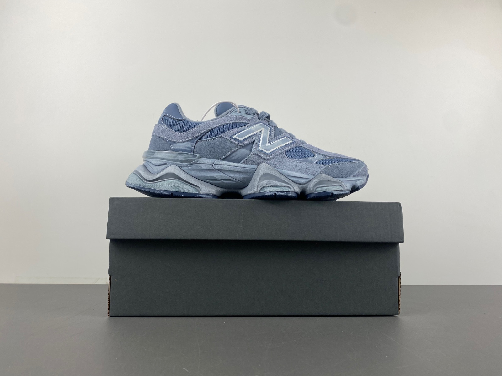 new Ba1an*e 9060 vintage indigo men