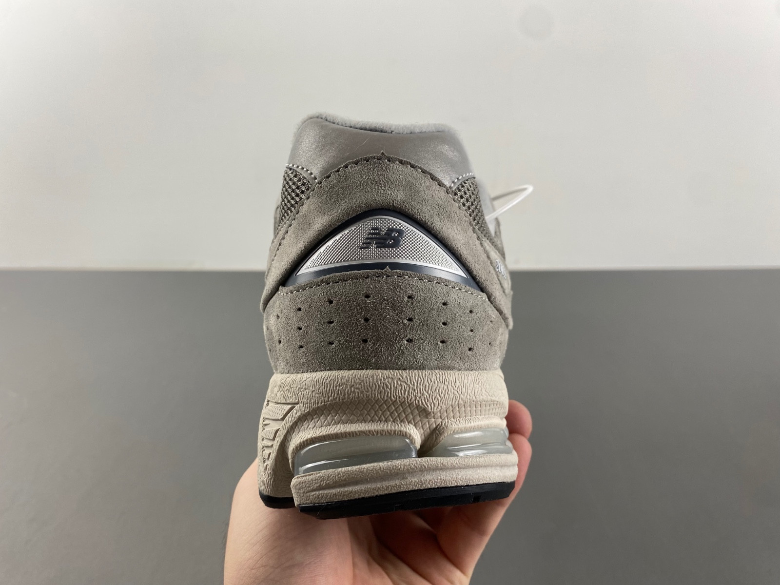 new Ba1an*e 2002r marblehead light aluminum men