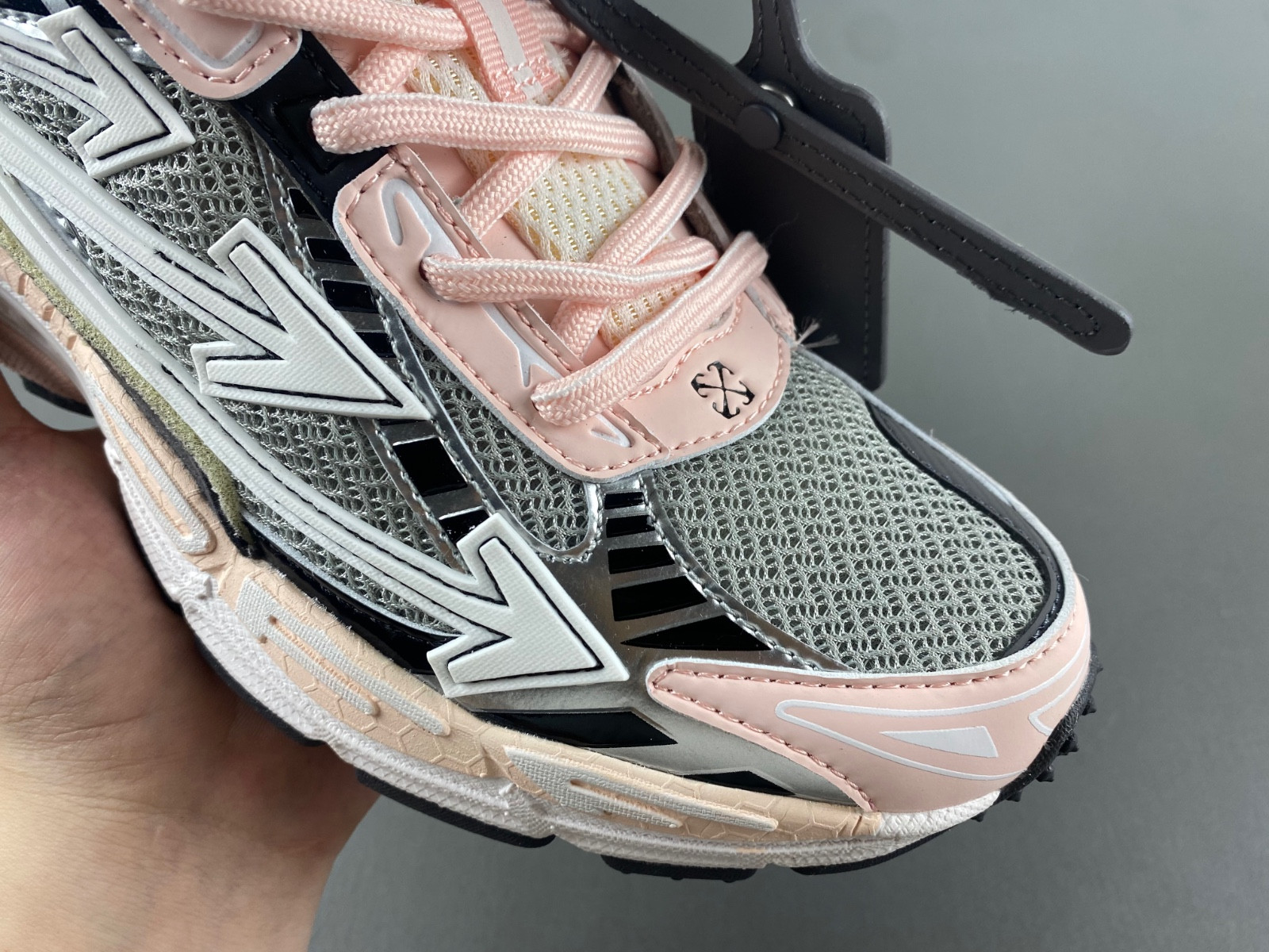 OWT 19FW Be right back SNEAKERS