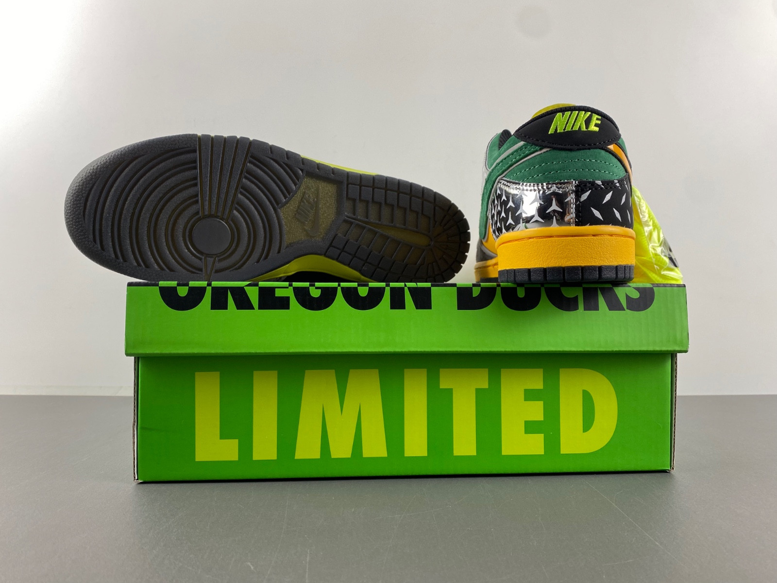 Nike Dunk Low What the Duck Home University of Oregon HV1454-001