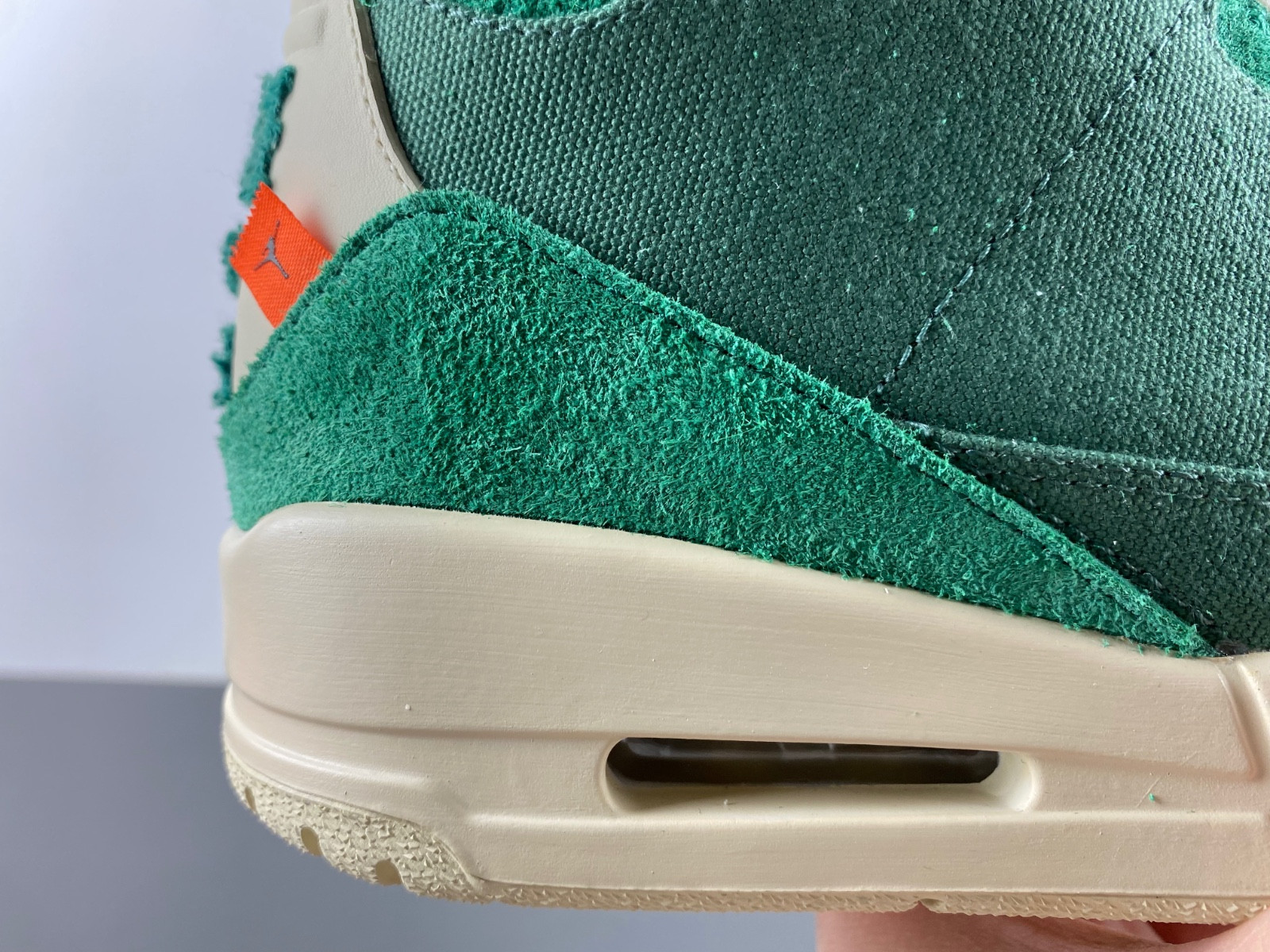 Air Jordan 3 OG SP Nina Chael Abney FZ7974-300