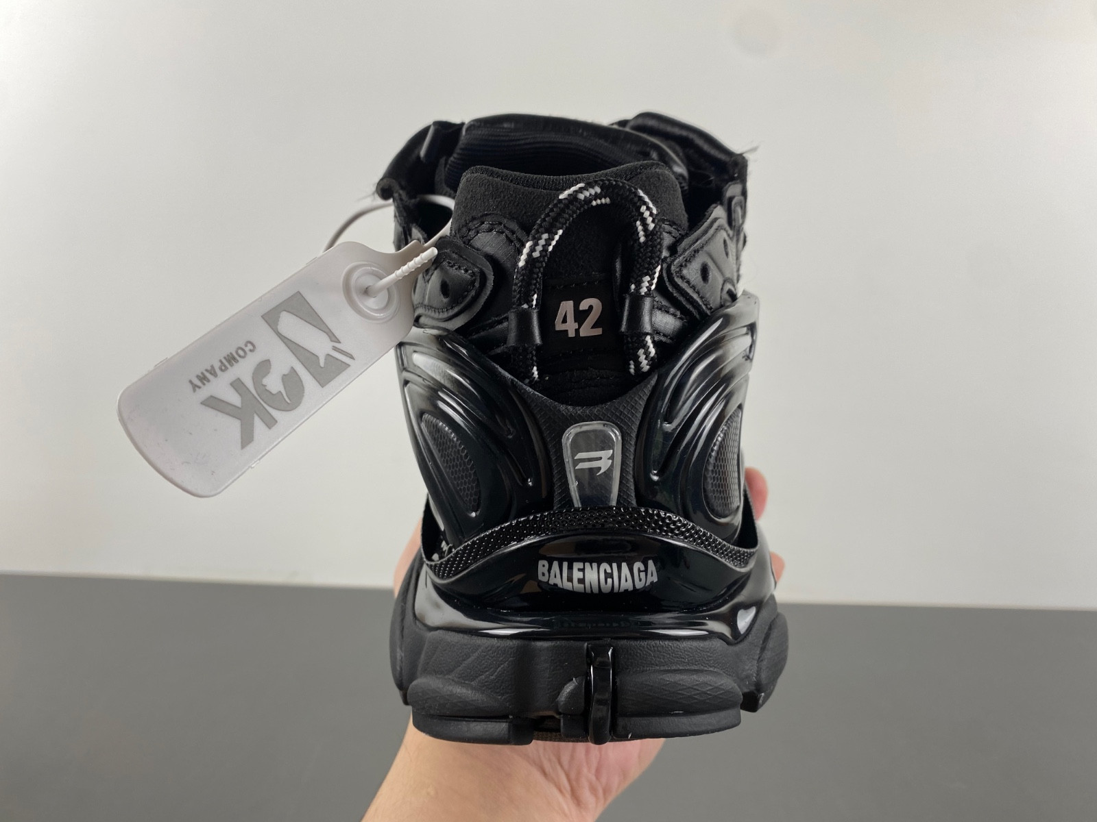 Ba1en*iaga runner sneaker