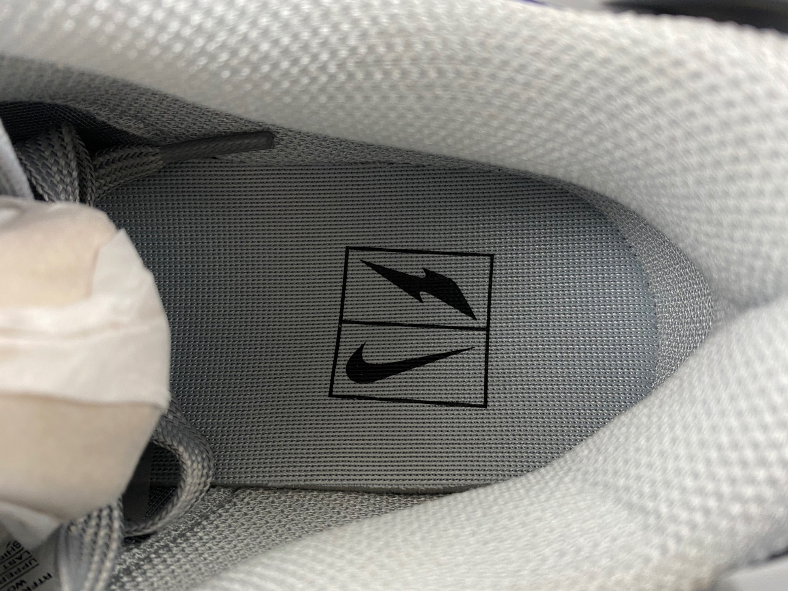 RTFKT X Dunk Genesis 