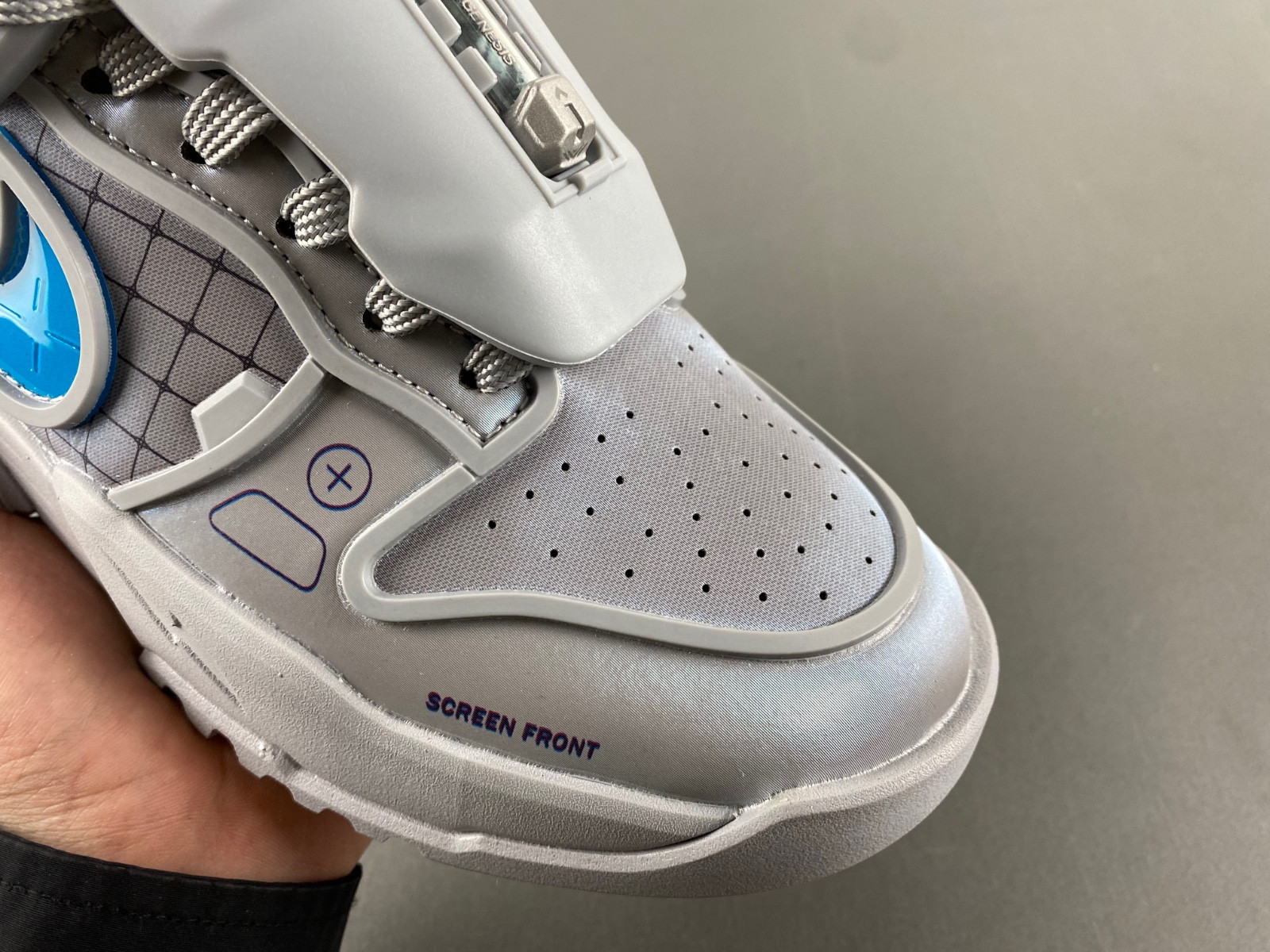 RTFKT X Dunk Genesis 