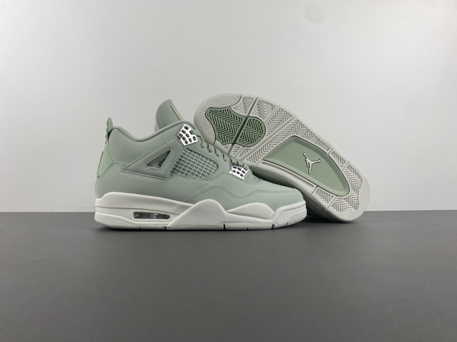 Air Jordan 4 WMNS "Seafoam" HV0823-003