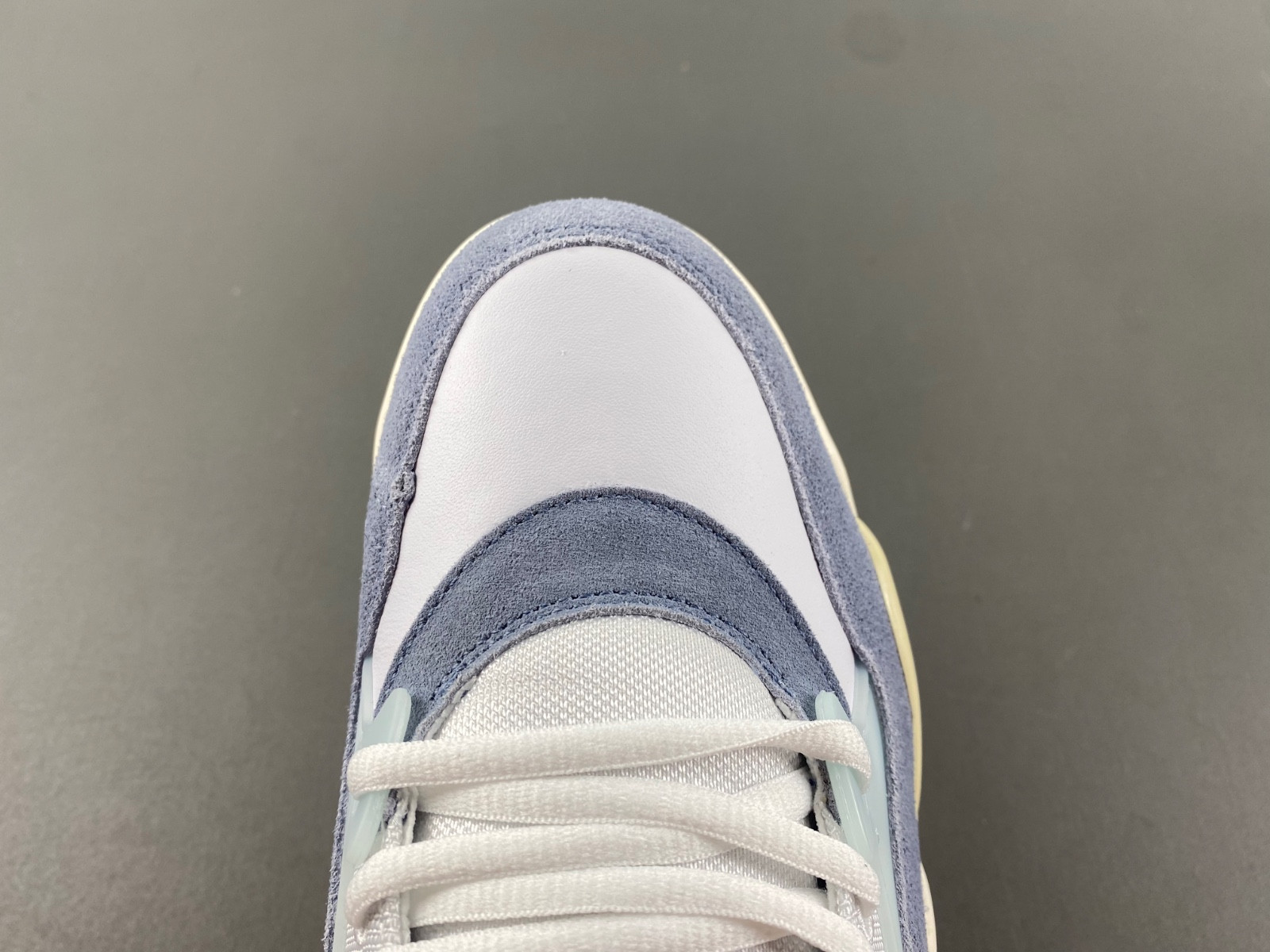 Jordan 4 RM Diffused Blue Ashen Slate FQ7939-101