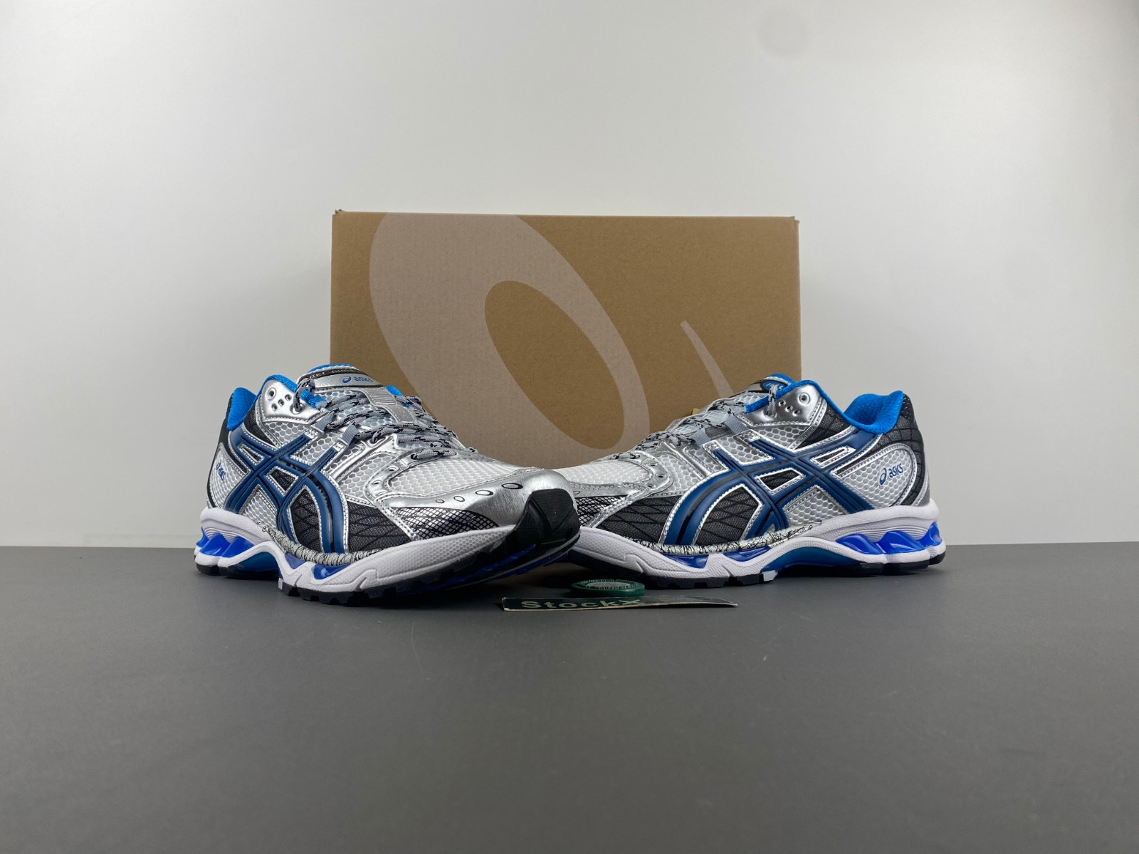 As1cs gel-nimbus 10.1 white directoire blue 1203a543-101