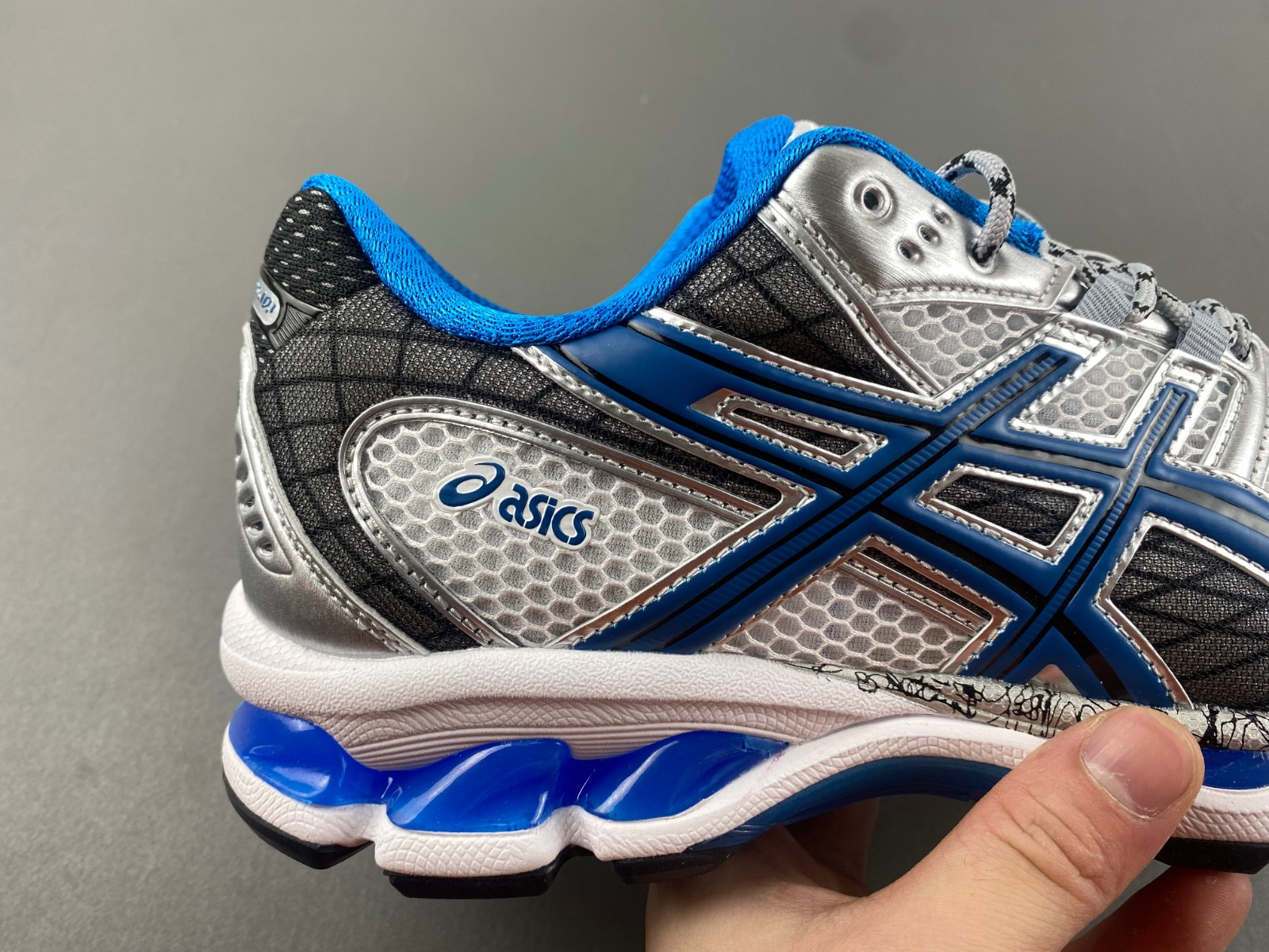 As1cs gel-nimbus 10.1 white directoire blue 1203a543-101