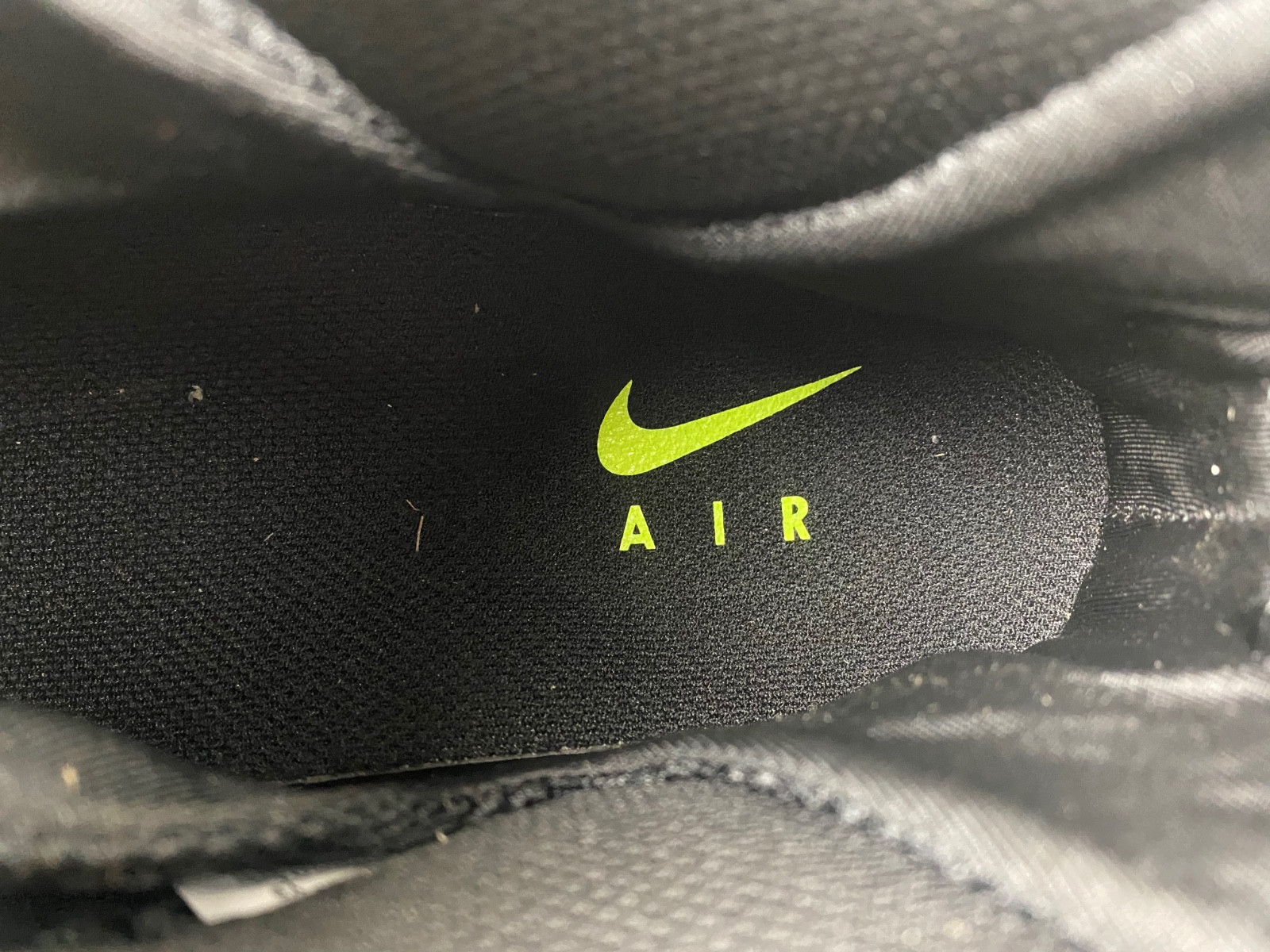 Nike Air Foamposite One Black Volt Men