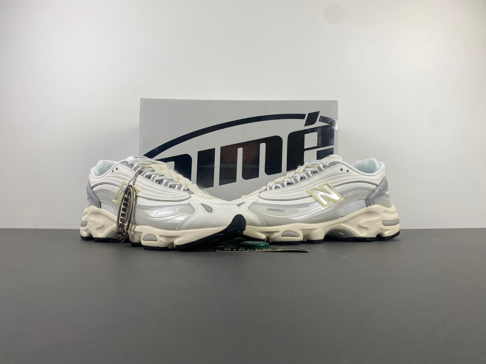 new Ba1an*e 1000 aime leon dore white m1000ac1