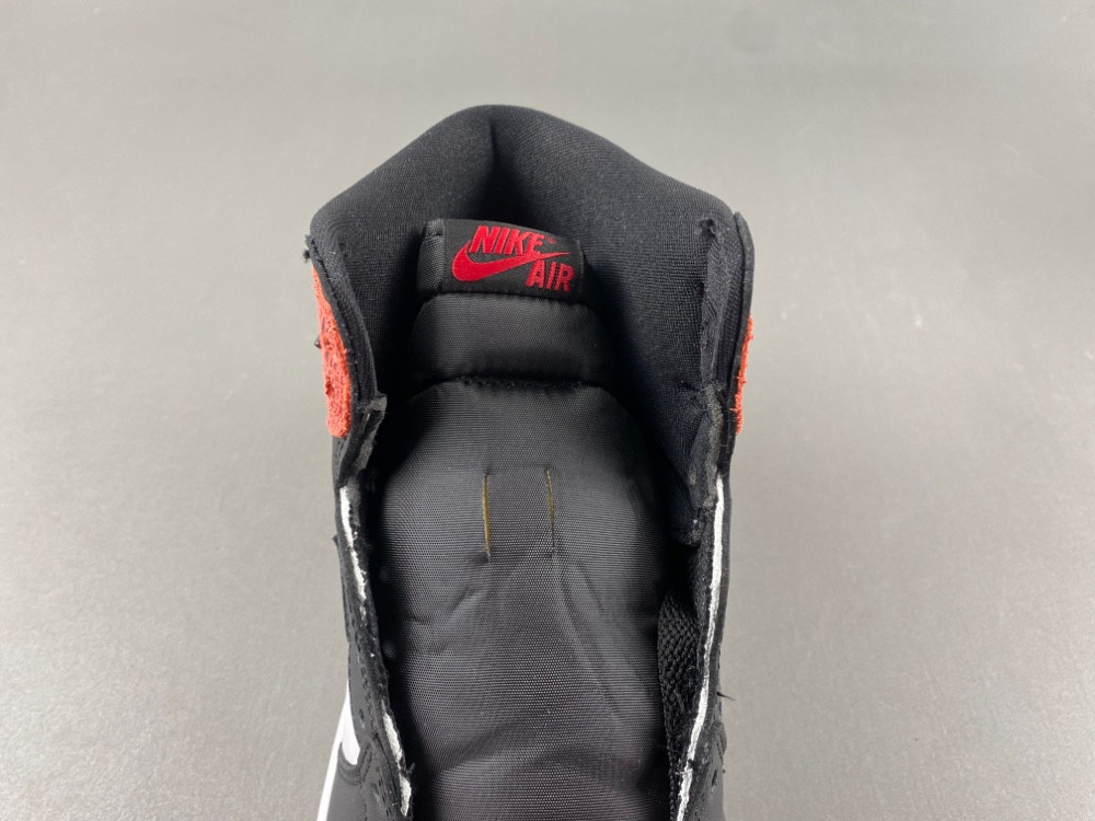 Jordan 1 High OG Varsity Red (Women