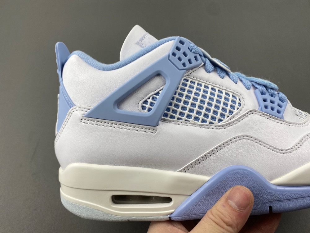 Air Jordan 4 "Aluminum" "White/Blue Tint" HV0823-100