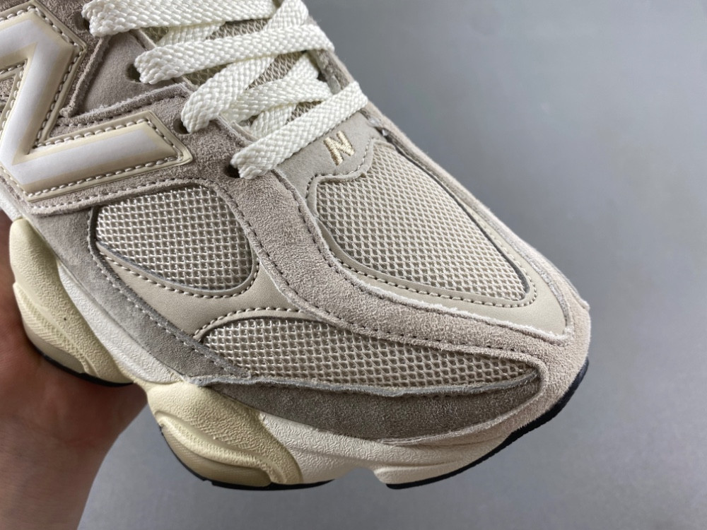 new Ba1an*e 9060 oatmeal men