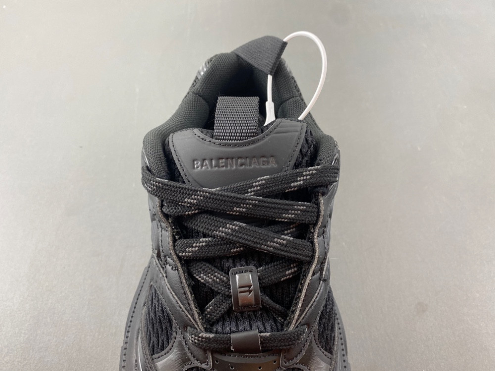 Ba1en*iaga 10xl sneaker in black mesh