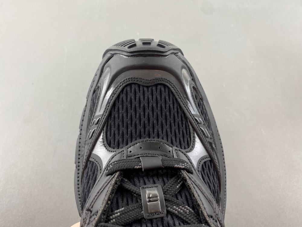 Ba1en*iaga 10xl sneaker in black mesh