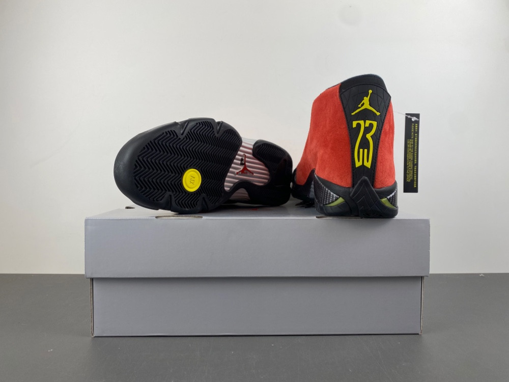 Jordan 14 Retro Ferrari (2025) Men