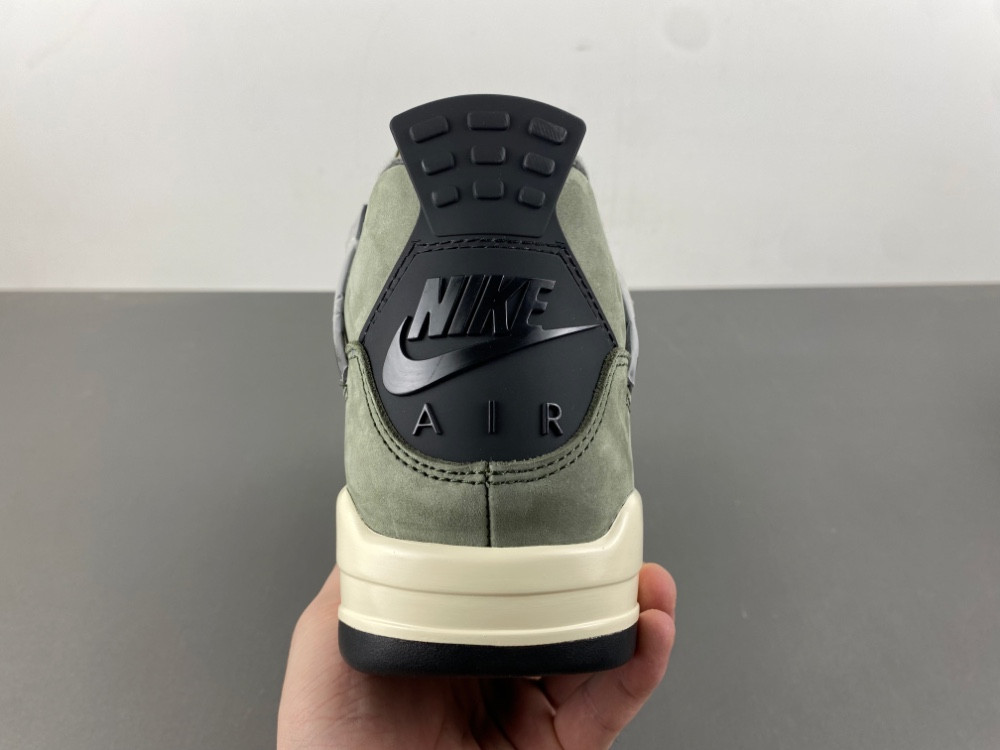 Undefeated x Air Jordan 4 - Jun 2025 - IB1519-200