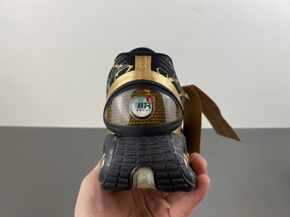 Nike Air Max Dn Doernbecher Connor Men