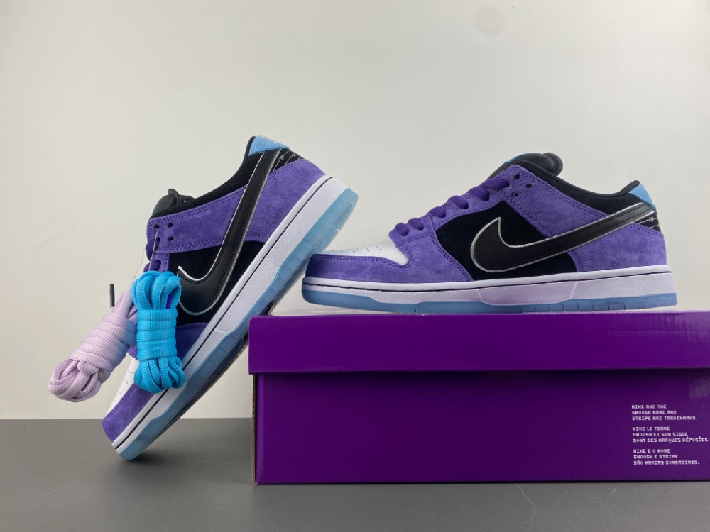 Nike SB Dunk Low Hayley Wilson Men