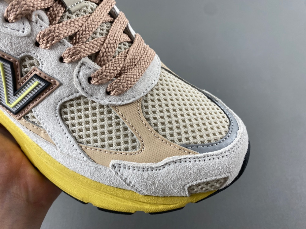 new Ba1an*e 2010 rose beige men