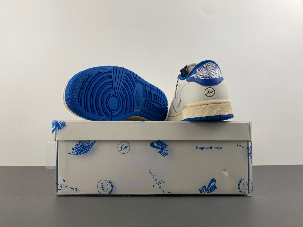 Travis Scott x Fragment x Air Jordan 1 Low OG DM7866-104