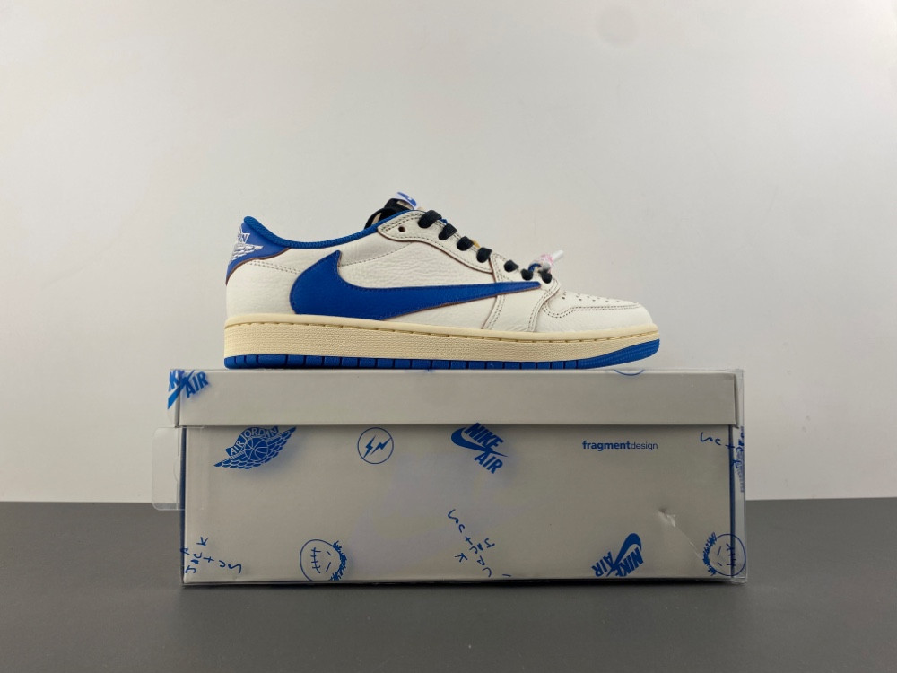 Travis Scott x Fragment x Air Jordan 1 Low OG DM7866-104