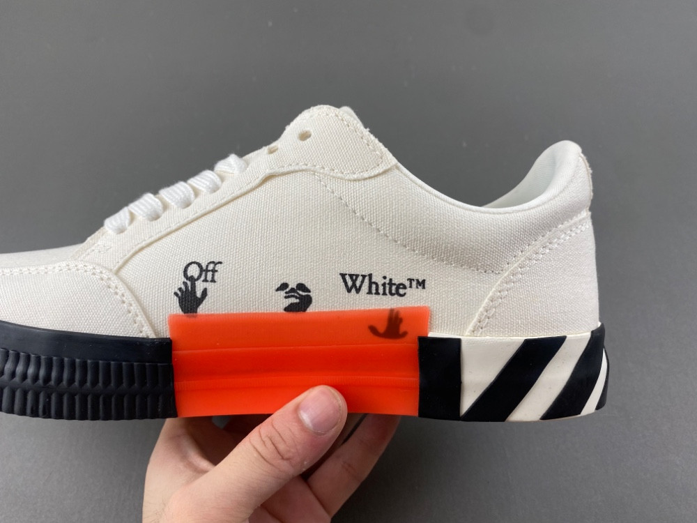 OWT c/o Virgil Abloh Vulc Low Top Sneaker