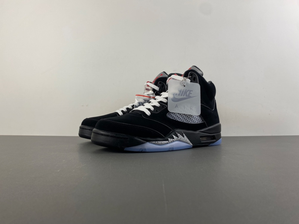 Jordan 5 Retro OG Black Metallic Reimagined HF3975-001