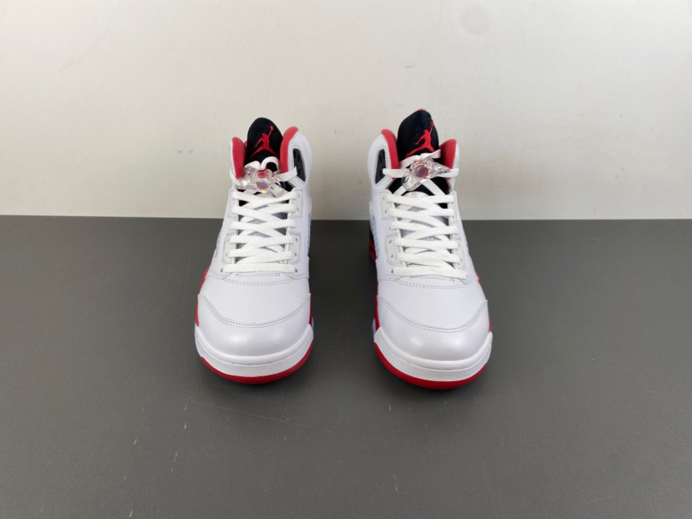 Jordan 5 Retro Fire Red Black Tongue (2025) - HQ7978-101