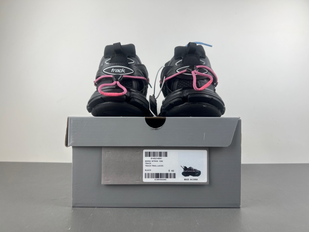 Ba1en*iaga track trail laces sneakers