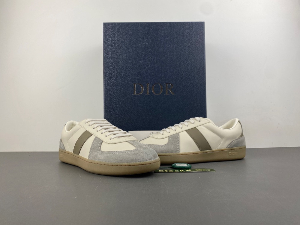 D10r b01 matchpoint sneaker