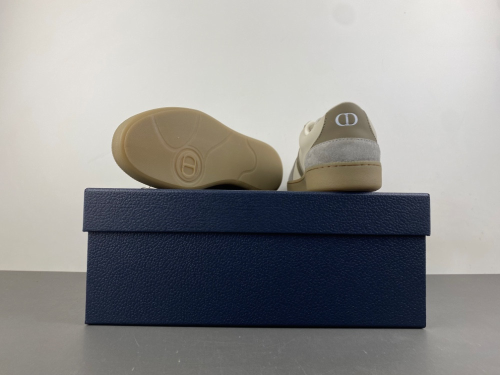 D10r b01 matchpoint sneaker