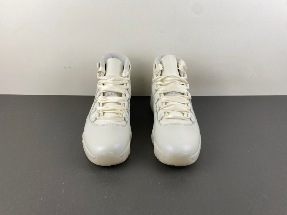 Jordan 11 Retro Grand Finale (Women