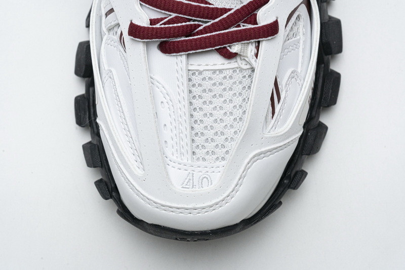 Ba1en*iaga track white with red line