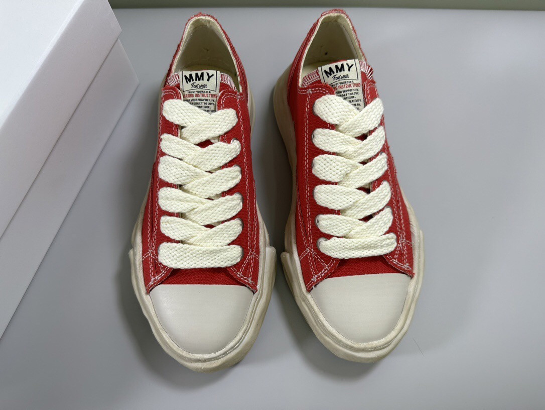 MMY Sneaker 0073