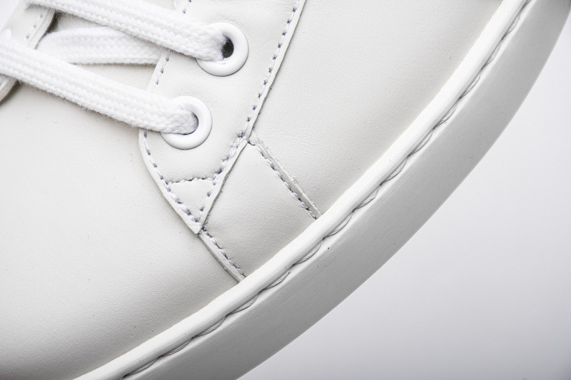 Gvc*1 low-top sneaker white with apple