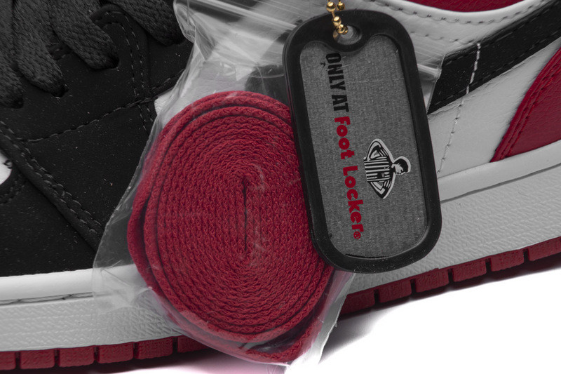 jordan 1 low black toe 553558-116