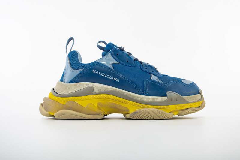 Ba*len*cia*ga triple s trainer ssense exclusive